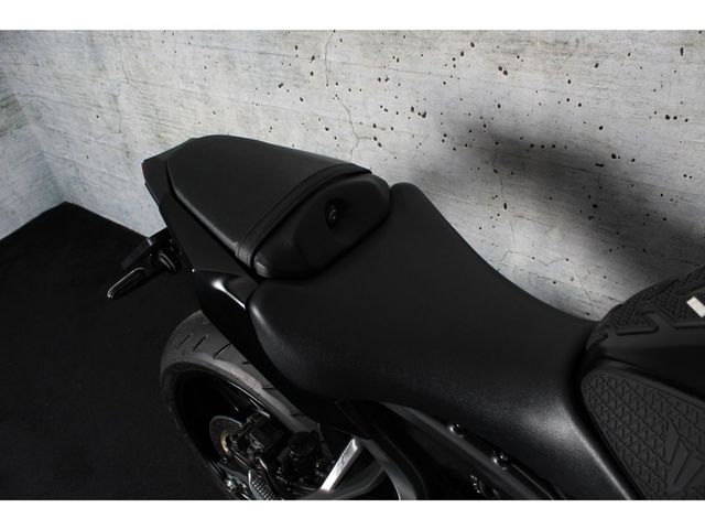 yamaha - mt-09-y-amt