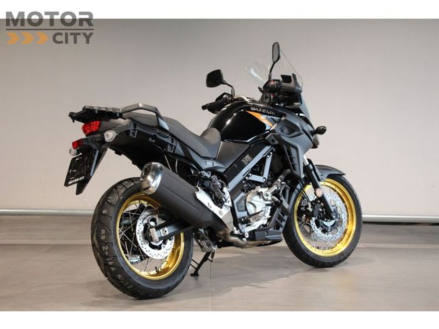 suzuki - v-strom-650-xta