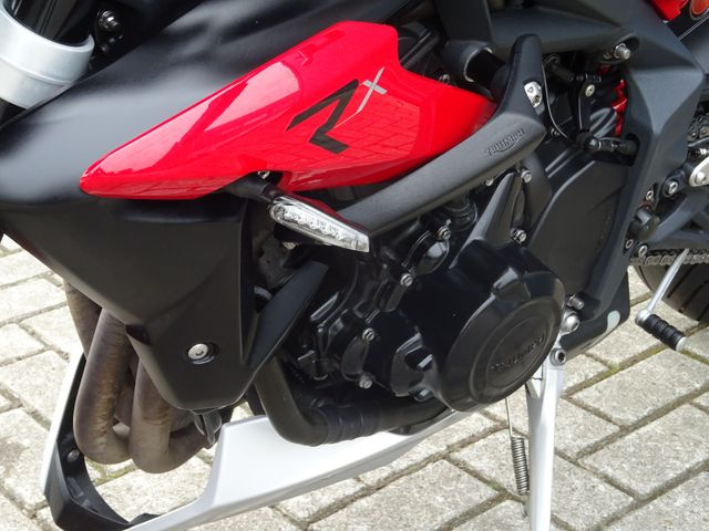 triumph - street-triple-r