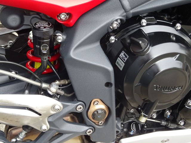 triumph - street-triple-r