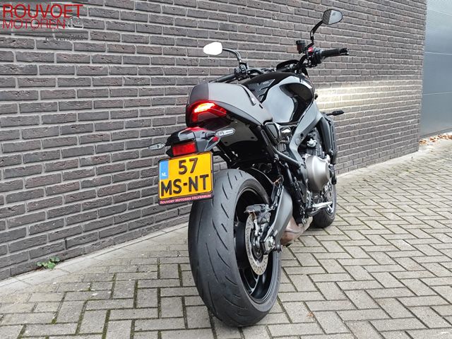 yamaha - xsr-900-abs