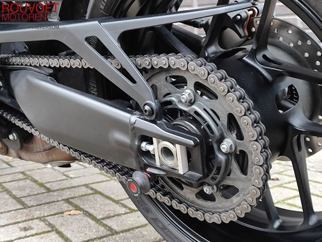 yamaha - xsr-900-abs