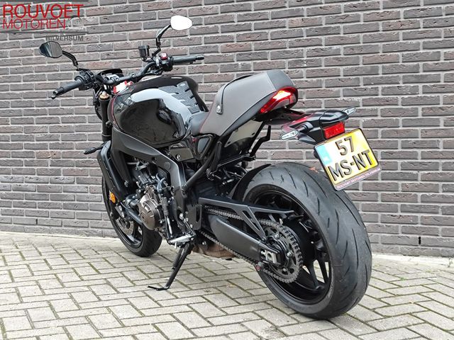 yamaha - xsr-900-abs