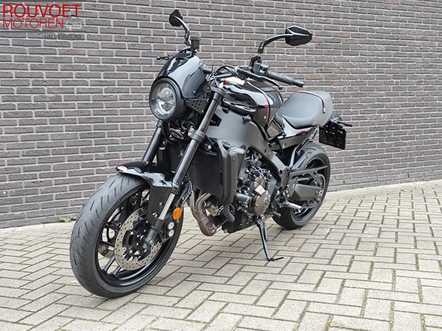 yamaha - xsr-900-abs