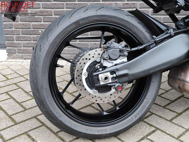 yamaha - xsr-900-abs