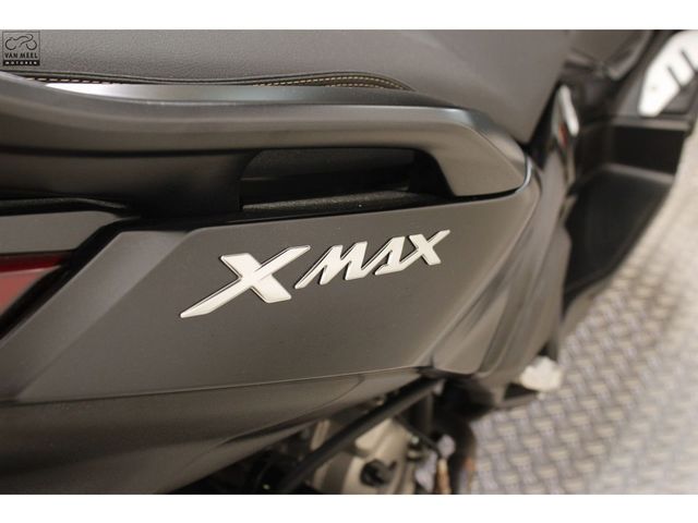 yamaha - x-max-300-tech-max