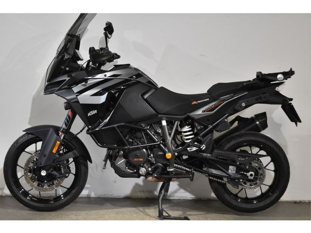 ktm - 1290-super-adventure-s