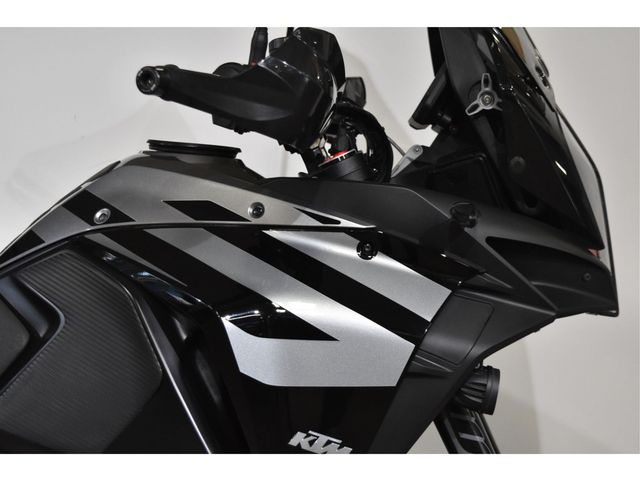ktm - 1290-super-adventure-s