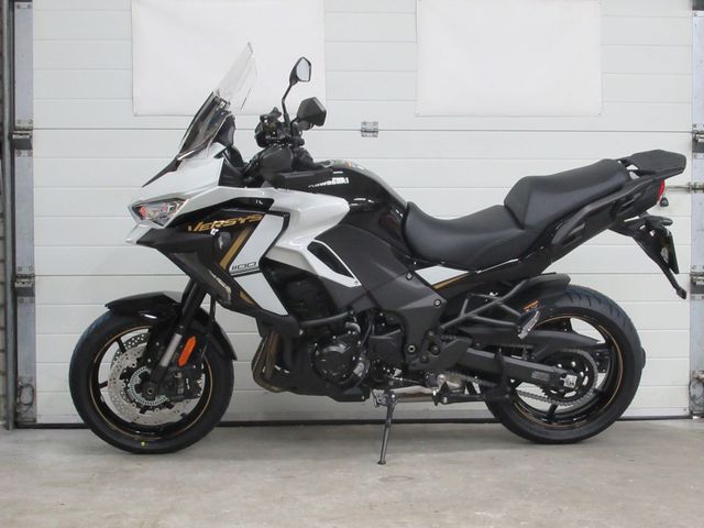 kawasaki - versys-1100-se