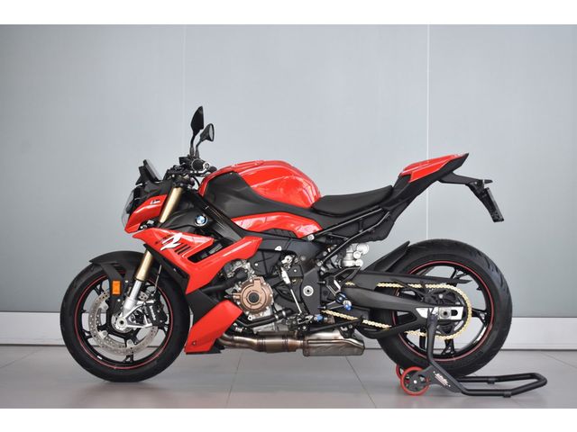 bmw - s-1000-r