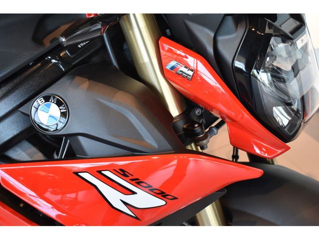 bmw - s-1000-r
