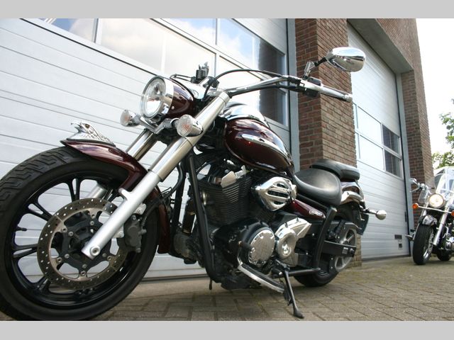 yamaha - xvs-950-a-midnight-star