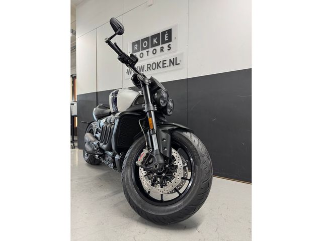 triumph - rocket-3-r-evel-knievel-limited-edition