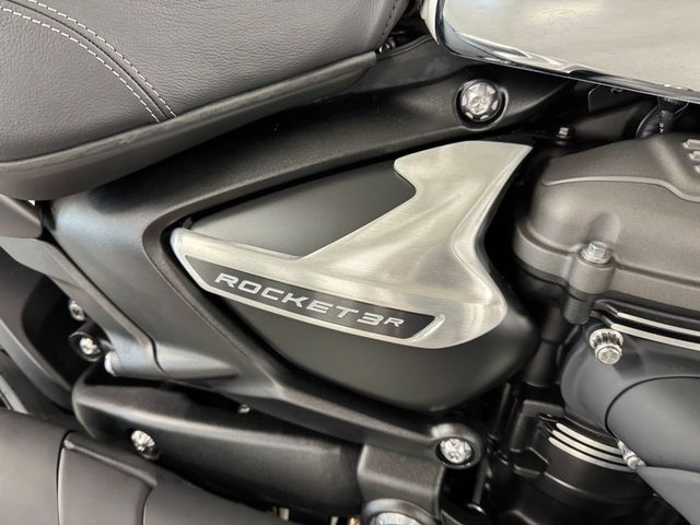 triumph - rocket-3-r-evel-knievel-limited-edition