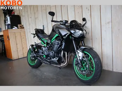 KAWASAKI Z900 – foto 2