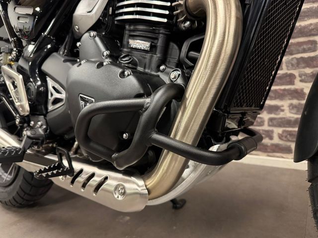 triumph - scrambler-400-xc