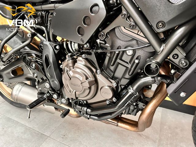 yamaha - xsr-700-abs