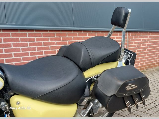 suzuki - vl-1500-lc-intruder