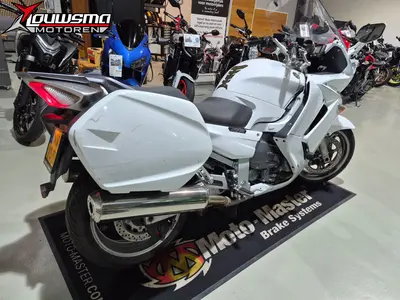 YAMAHA FJR 1300 – foto 3