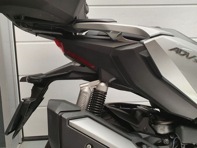 honda - adv-350