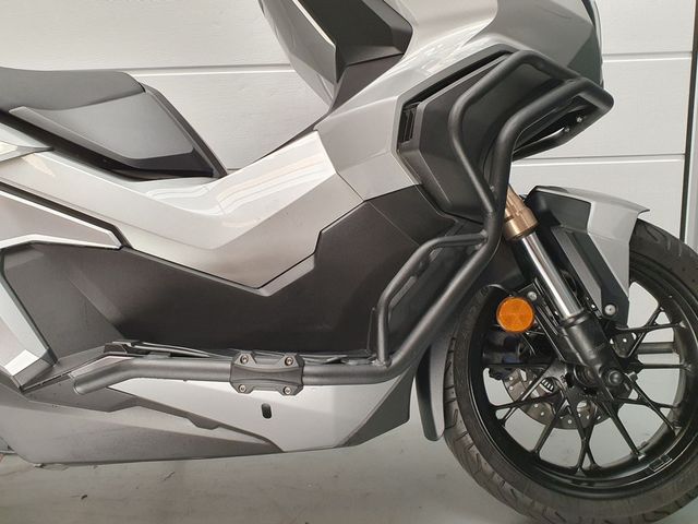 honda - adv-350