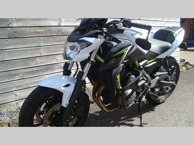 kawasaki - z650