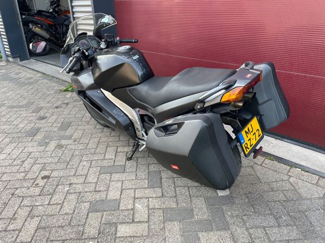 aprilia - rst-mille-futura