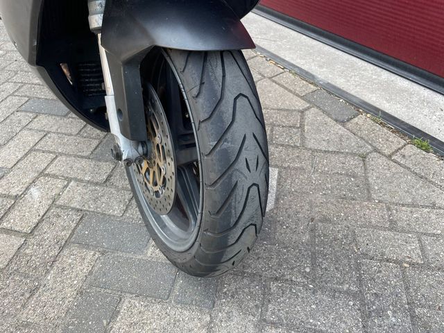 aprilia - rst-mille-futura