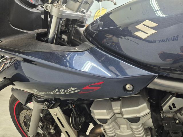 suzuki - gsf-650-sa