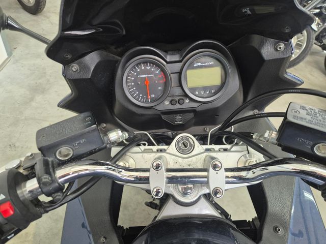 suzuki - gsf-650-sa