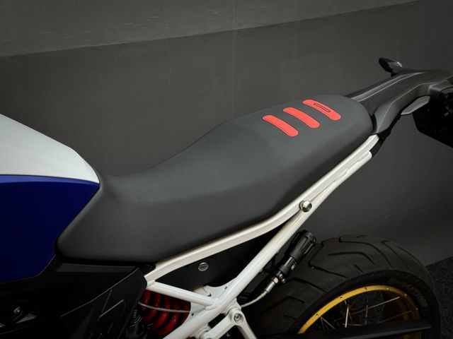 bmw - f-900-gs