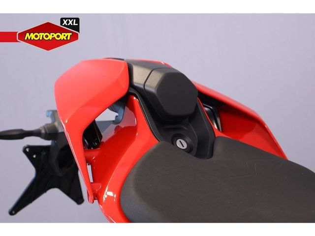 ducati - streetfighter-v4s