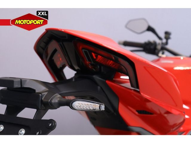 ducati - streetfighter-v4s