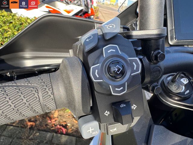 ktm - 1290-super-adventure-s