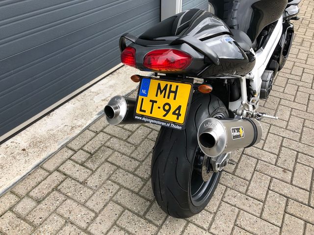 aprilia - sl-1000-falco