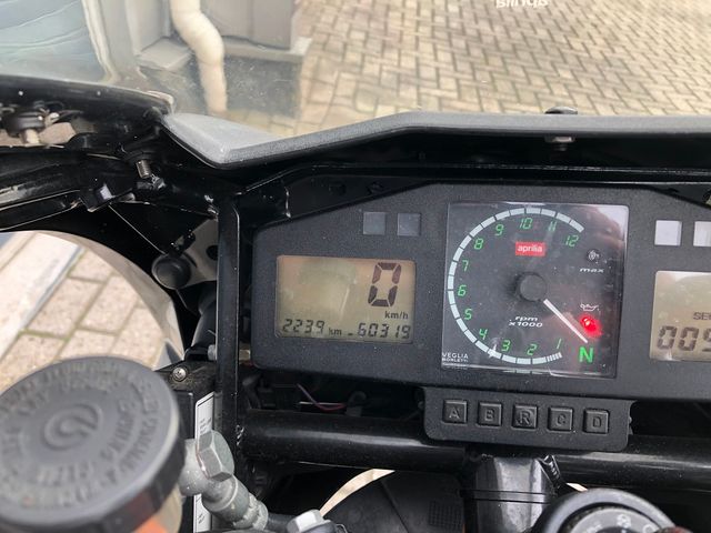aprilia - sl-1000-falco