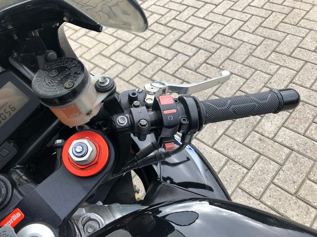 aprilia - sl-1000-falco