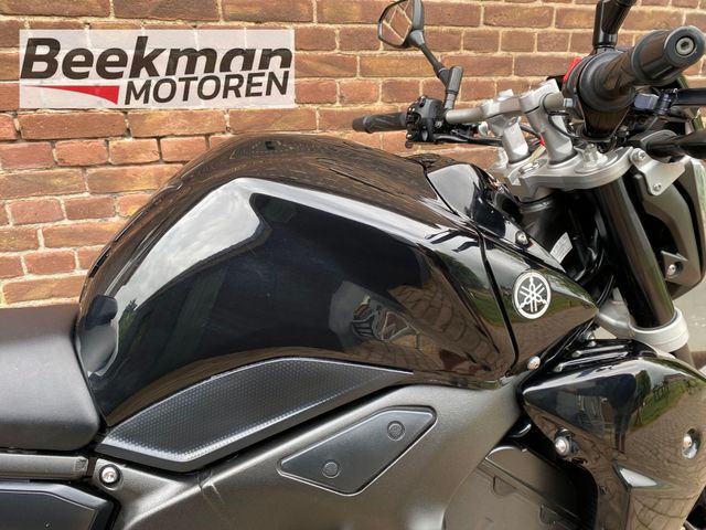 yamaha - fz-1
