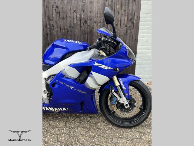 yamaha - yzf-r1