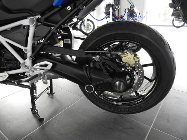bmw - r-1250-r