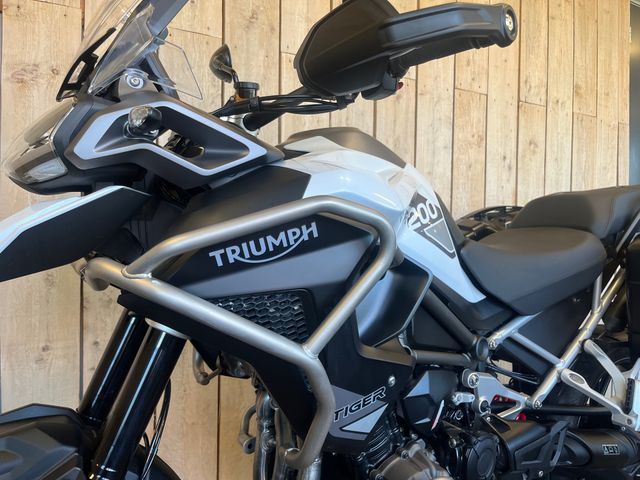 triumph - tiger-1200-gt