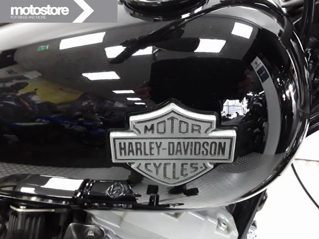 harley-davidson - rocker-fxcw