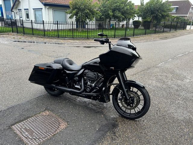 harley-davidson - road-glide-special-fltrxs