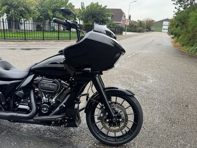 harley-davidson - road-glide-special-fltrxs