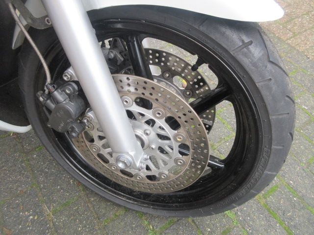 honda - cbr-400-rr
