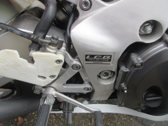 honda - cbr-400-rr