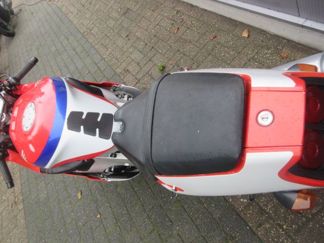 honda - cbr-400-rr