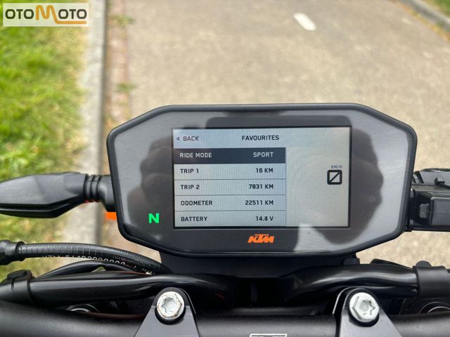 ktm - 890-duke