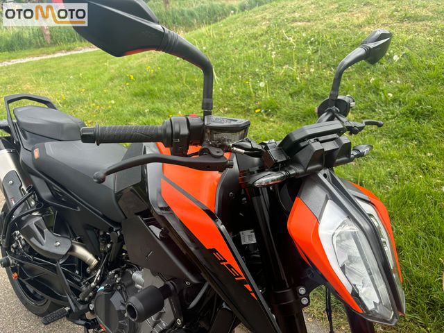 ktm - 890-duke