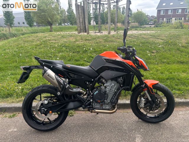 ktm - 890-duke